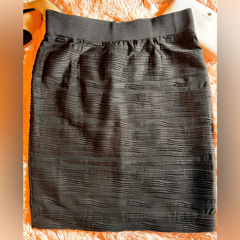Alfani Elegant Black Wave Pencil Skirt